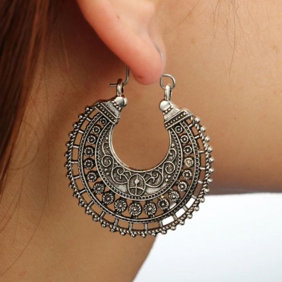 Jewelry - Sterling Silver Vintage Ethnic Boho Hoop Earrings
